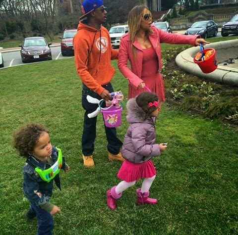 Mariah Carey & Nick Cannon reunite to spend Easter with their kids