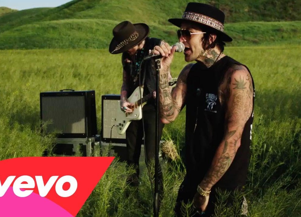 Yelawolf – American You (Official Video)