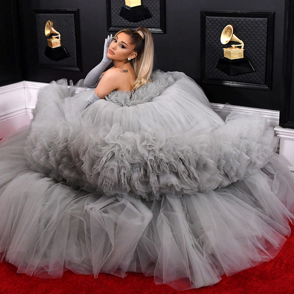#Grammys2020: Ariana Grande, BTS, Lizzo & More Red Carpet Looks (Photos)